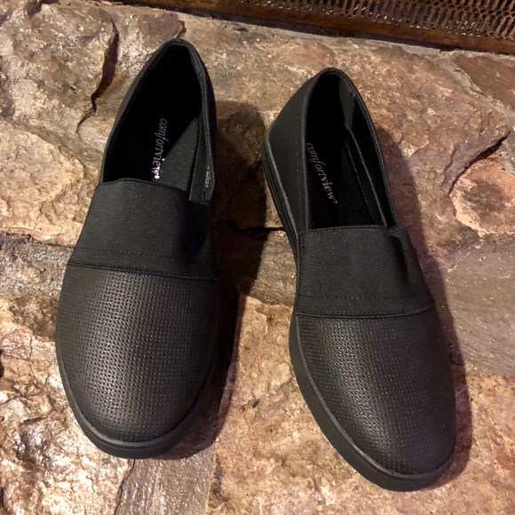 Comfortview New in Box Black Athletic Shoe - Picture 2 of 4